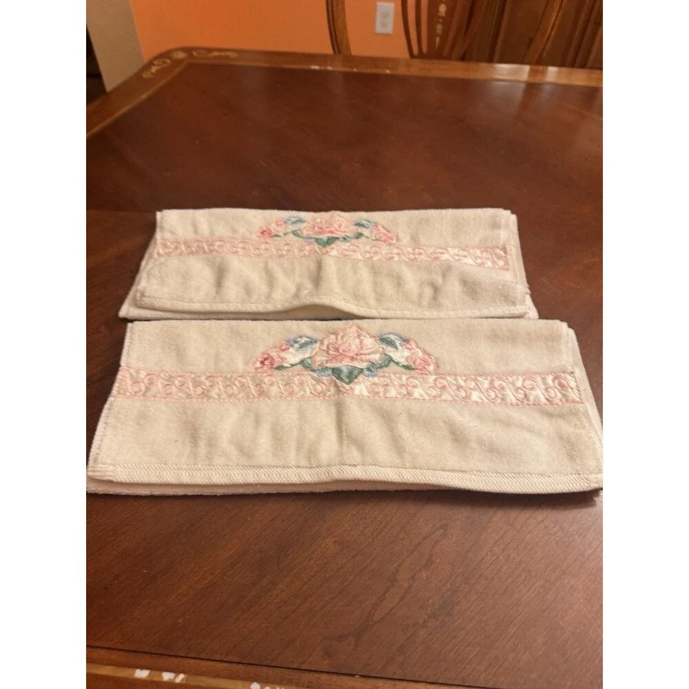 Jc Penny Hand Towels A Set Of 2